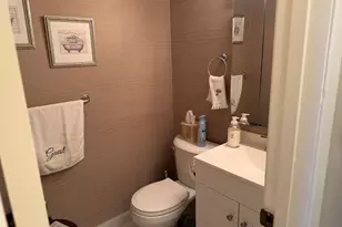 300 Village Green Cir S, Lake Worth Beach, FL 33461 - Photo 13