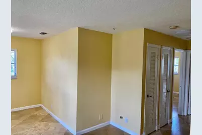 240 Croton Avenue #211, Lantana, FL 33462 - Photo 5
