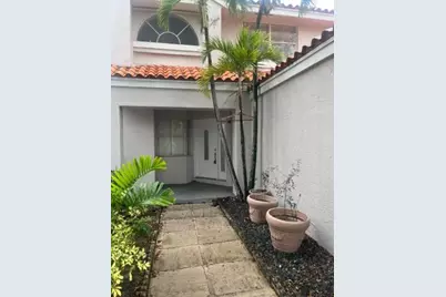 3780 Amalfi Drive #3780, Hollywood, FL 33021 - Photo 7