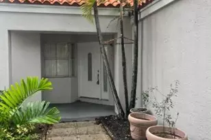 3780 Amalfi Dr, Hollywood, FL 33021 - Photo 7