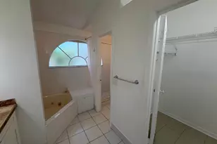 3780 Amalfi Dr, Hollywood, FL 33021 - Photo 47