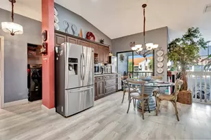 9705 Sills Dr E, Boynton Beach, FL 33437 - Photo 11