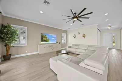 953 Hookline Circle, Loxahatchee, FL 33470 - Photo 11