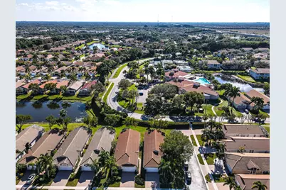 7756 Cherry Blossom Way, Boynton Beach, FL 33437 - Photo 29