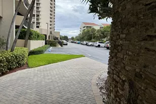 4200 N Ocean Dr, Singer Island, FL 33404 - Photo 55