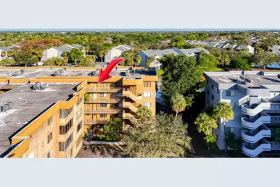 8030 Hampton Boulevard #502, North Lauderdale, FL 33068 - Photo 3