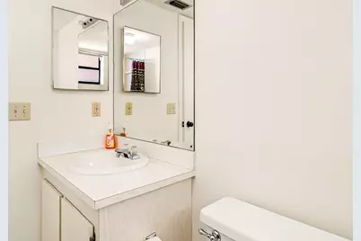 8030 Hampton Boulevard #502, North Lauderdale, FL 33068 - Photo 19