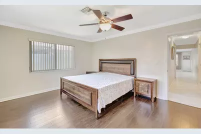 3792 NE 19th Avenue, Oakland Park, FL 33308 - Photo 35