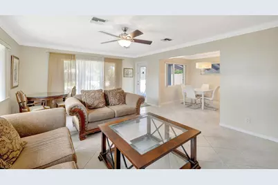 3792 NE 19th Avenue, Oakland Park, FL 33308 - Photo 15