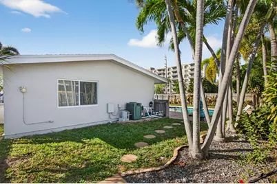 3792 NE 19th Avenue, Oakland Park, FL 33308 - Photo 41