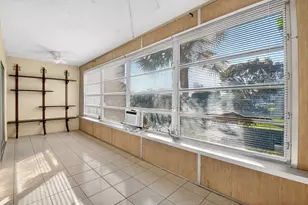 201 Oxford 600, West Palm Beach, FL 33417 - Photo 17