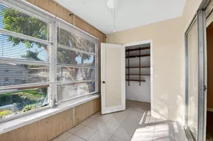 201 Oxford 600, West Palm Beach, FL 33417 - Photo 19