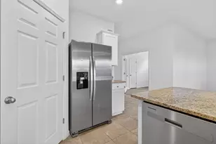 10552 SW Toren Wy, Port Saint Lucie, FL 34987 - Photo 17