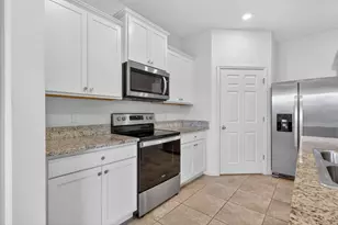 10552 SW Toren Wy, Port Saint Lucie, FL 34987 - Photo 9