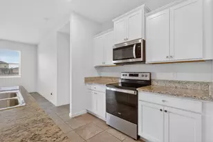 10552 SW Toren Wy, Port Saint Lucie, FL 34987 - Photo 7