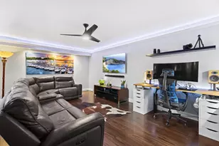 5739 57th Way, West Palm Beach, FL 33409 - Photo 3