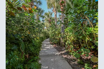 1621 W Sandpointe Place, Vero Beach, FL 32963 - Photo 67