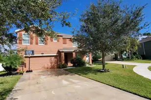 1615 Lexington Square SW, Vero Beach, FL 32962 - Photo 1