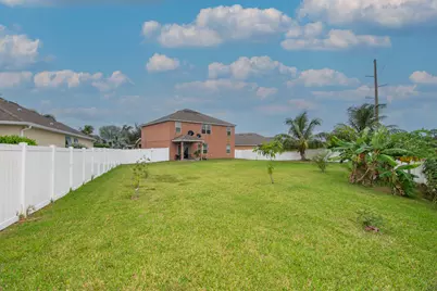 1615 Lexington Square SW, Vero Beach, FL 32962 - Photo 23