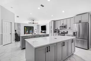 5230 Canoe Bend Dr, Lake Worth, FL 33463 - Photo 3