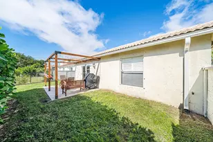 5230 Canoe Bend Dr, Lake Worth, FL 33463 - Photo 25