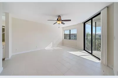 243 Bay Colony Drive N, Juno Beach, FL 33408 - Photo 21