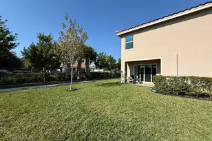6794 Broadwater Ln, Lake Worth, FL 33467 - Photo 5