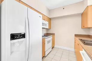 616 Clearwater Park Rd, West Palm Beach, FL 33401 - Photo 11