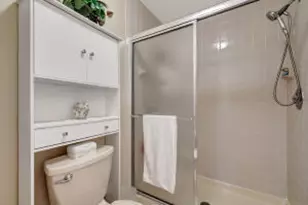 3352 Perimeter Dr, Greenacres, FL 33467 - Photo 15