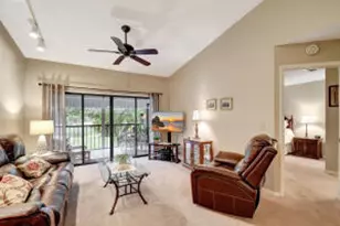 3352 Perimeter Dr, Greenacres, FL 33467 - Photo 9