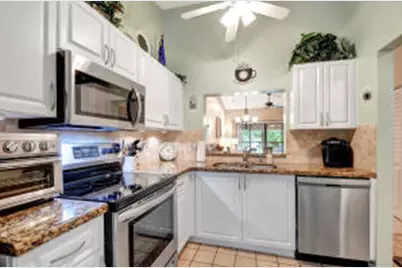 3352 Perimeter Drive, Greenacres, FL 33467 - Photo 5