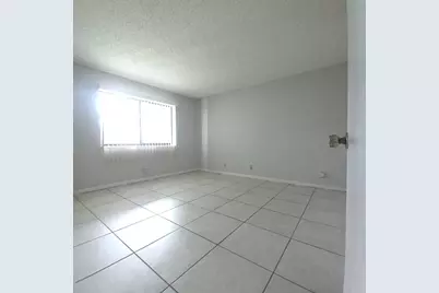 4820 Lucerne Lakes Boulevard #108, Lake Worth, FL 33467 - Photo 15