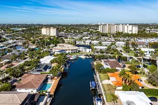 2201 SE 9th St, Pompano Beach, FL 33062 - Photo 29