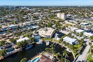 2201 SE 9th St, Pompano Beach, FL 33062 - Photo 31