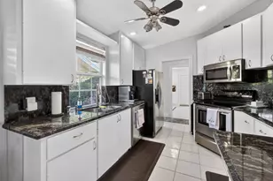 4153 Royal Oak Dr, Palm Beach Gardens, FL 33410 - Photo 5