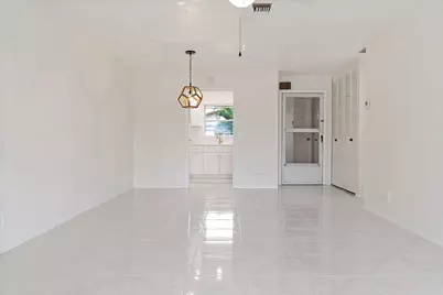 2557 Dudley Drive W #D, West Palm Beach, FL 33415 - Photo 3