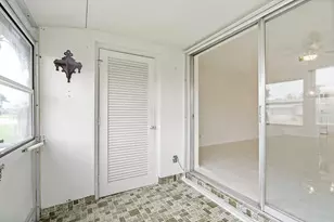 2557 Dudley Dr W, West Palm Beach, FL 33415 - Photo 13