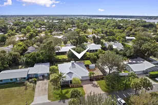 339 SW Winnachee Dr, Stuart, FL 34994 - Photo 45