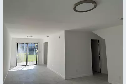 2103 Wharf Lane, Greenacres, FL 33463 - Photo 9