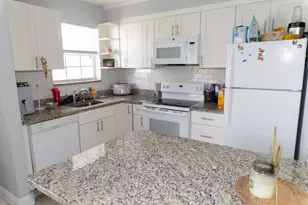 101 Akron St, Lake Worth Beach, FL 33461 - Photo 3