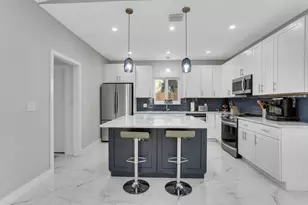 2019 NE 14th Ct, Fort Lauderdale, FL 33304 - Photo 13