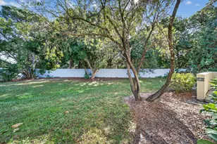 1679 SE Green Acres Cir, Port Saint Lucie, FL 34952 - Photo 21