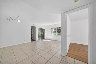 1679 SE Green Acres Cir, Port Saint Lucie, FL 34952 - Photo 17