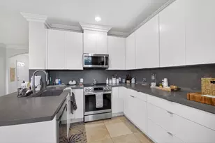 320 Via Villagio, Hypoluxo, FL 33462 - Photo 17