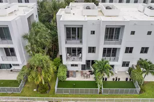 1811 NW 42nd Dr, Boca Raton, FL 33431 - Photo 49