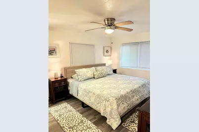 10 SE La Mesa, Port Saint Lucie, FL 34952 - Photo 17