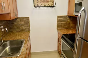 2000 NE 51st Ct, Fort Lauderdale, FL 33308 - Photo 5