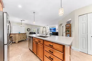 6567 Cindi Ln, Greenacres, FL 33467 - Photo 23