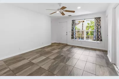 12155 Cuddington Court, Wellington, FL 33414 - Photo 5