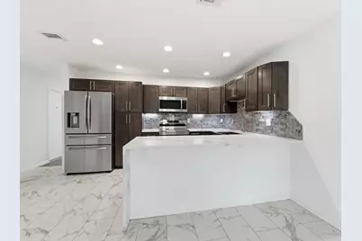 12155 Cuddington Court, Wellington, FL 33414 - Photo 11